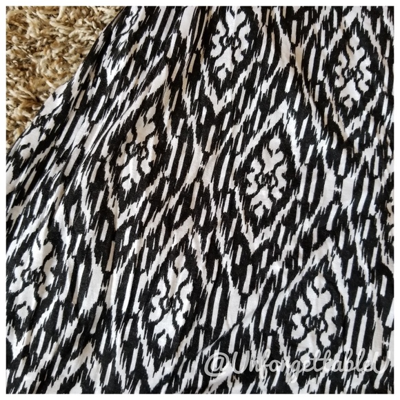 DEB | Black & White Belted Spaghetti Strap Dress S - Picture 6 of 7